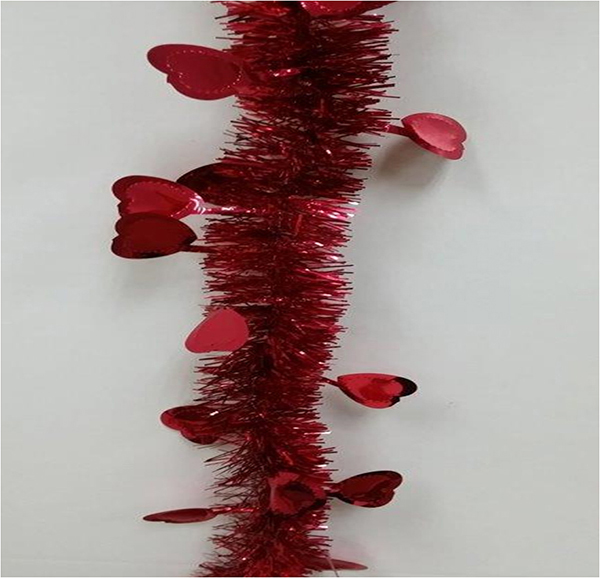 2M Red Valentine Garland