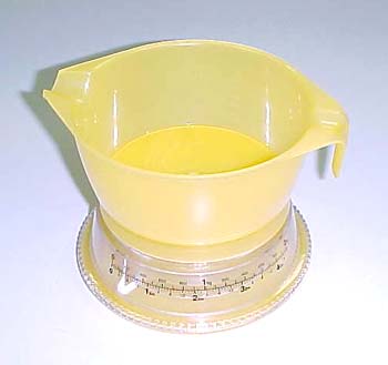 Plastic kitchen scale