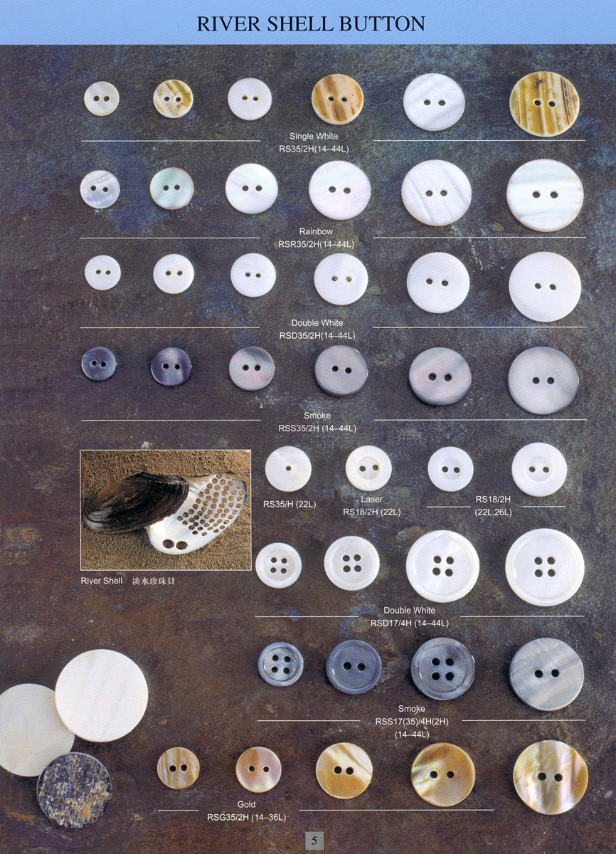 River Shell Button