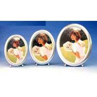 oval photo frame