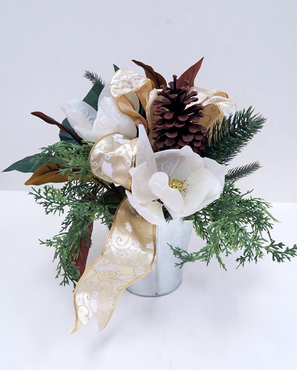 Christmas table decor