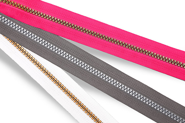 Silver / Gold / Anti-brass Plastic Zipper