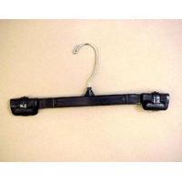 Clothes hanger