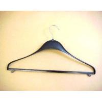 Clothes hanger