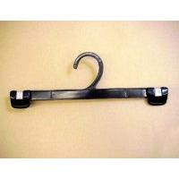 Clothes hanger