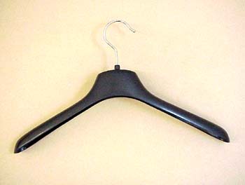 Clothes hanger