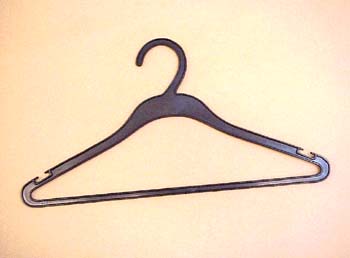 Clothes hanger