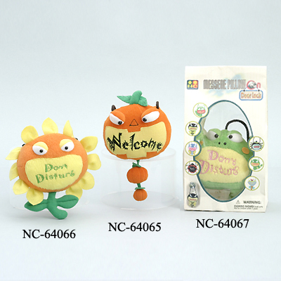 Unique Style Door Hanger Message Pillow