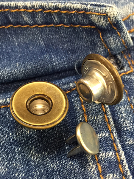 Jeans Button-Middle Hole Double Pin