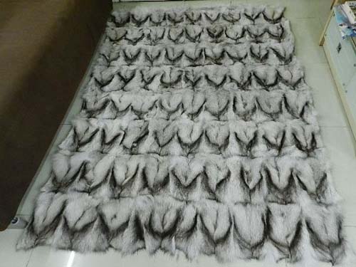 130x180cm Natural Colour Blue Fox Fur Rug w/fabric back