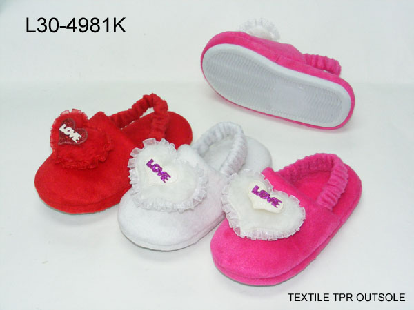 Fashion indoor slippers