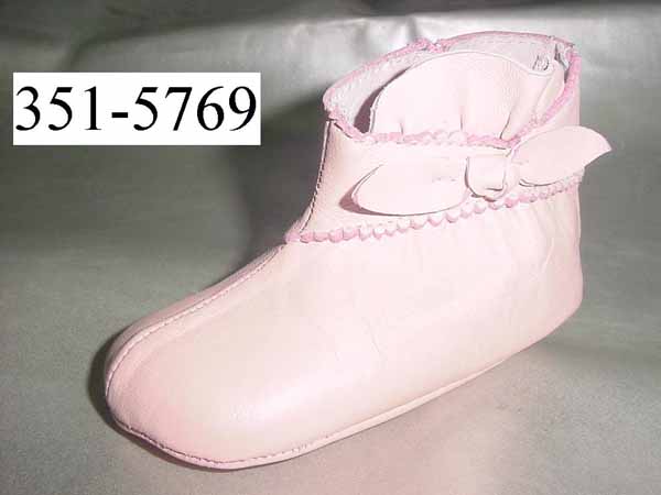 Babies shoes