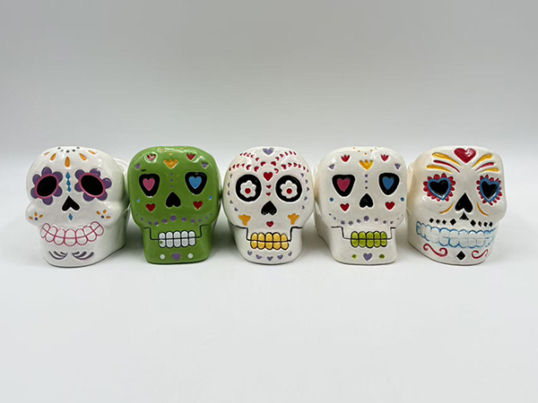 Skull Ceramic Pot