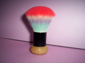 Kabuki Cosmetic Brush