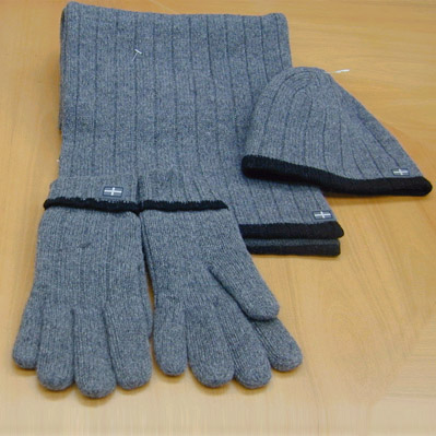 Sell GLOVES, SCARF, HAT