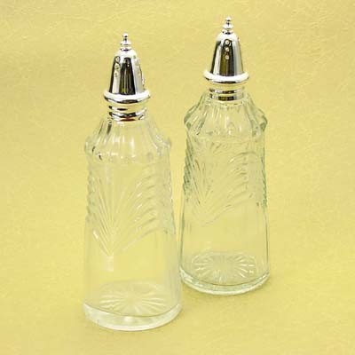 5.5 inches tall Salt & Pepper Set