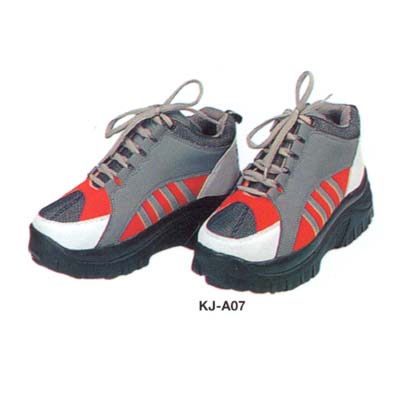 PU Material Flying Shoes
