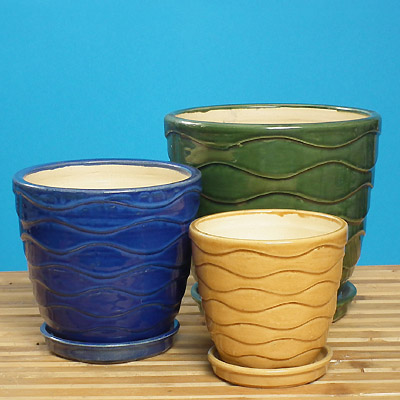 CERAMIC ITEMS - POT WITH SAUCER