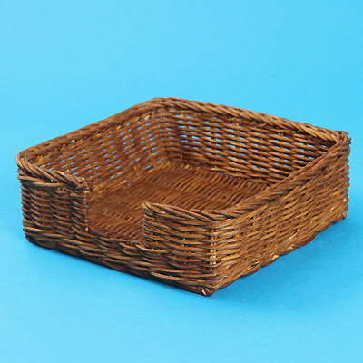 TRAY