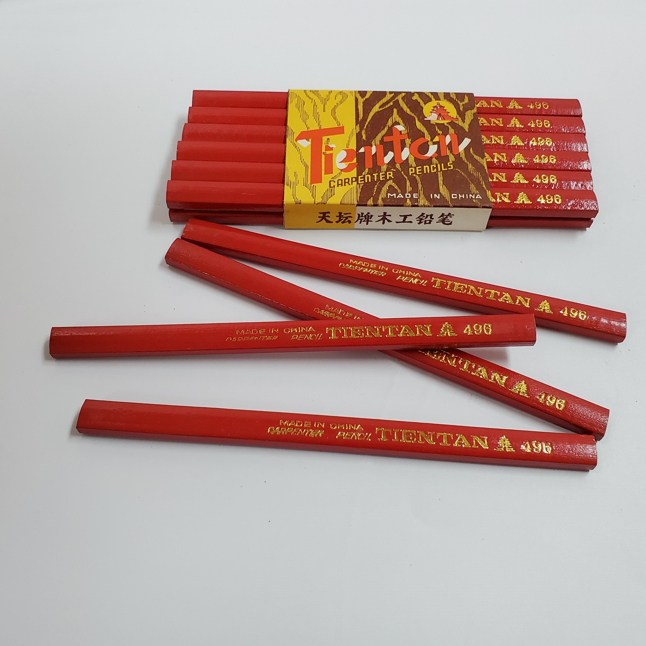 RED QUADRANGLE SHAPE CARPENTER PENCIL