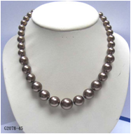 Shell Pearl Necklace