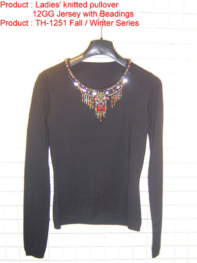 Ladies' Knitted Pullover