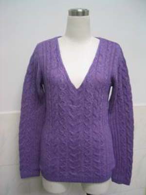 Knitted Pullover Item