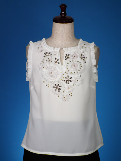 Sleeveless Solid Chiffon Top with Flower details