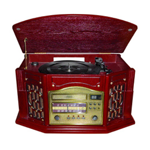 Nostalgia AM/FM Turntable w/1CD & Cassette