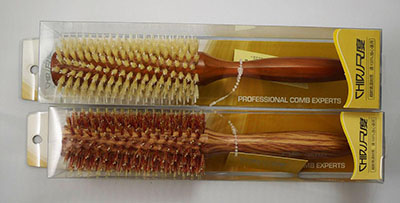 Bristles brushes packing