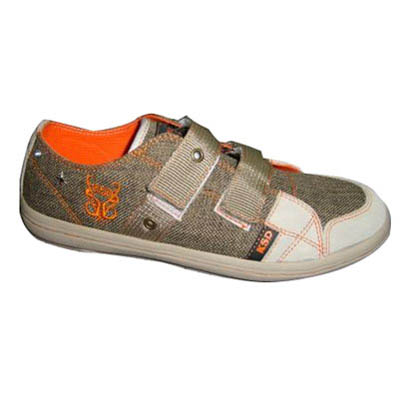 Sell VINTAGE casual shoes