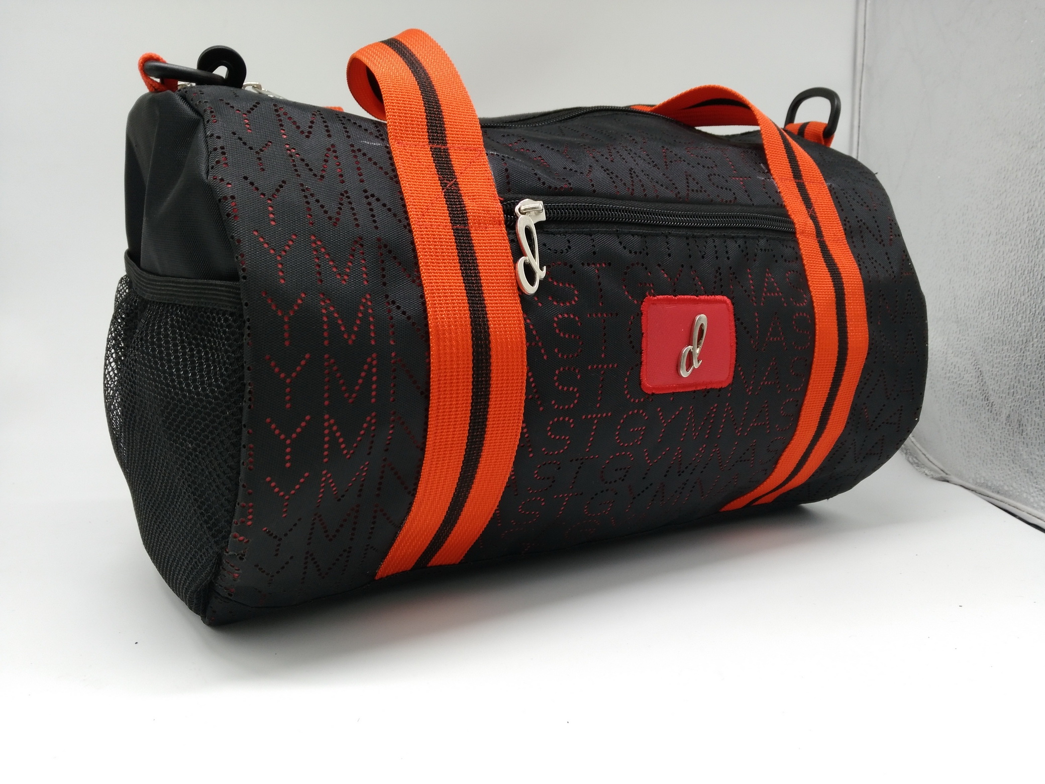 TRAVEL BAG