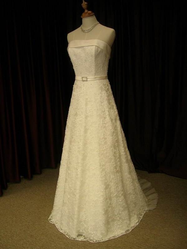 2007 Fall Wedding Dress