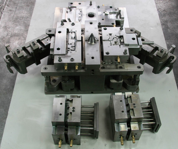 Mould Toolings Manufacture
