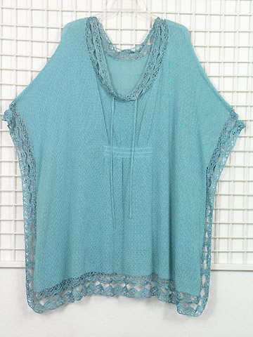 Ladies Sweater of scarf