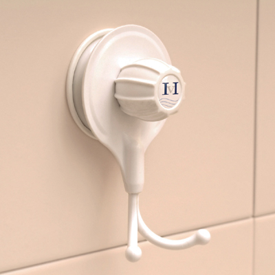 PLASTIC TOWEL HANGER WITH SUCTION CUP
