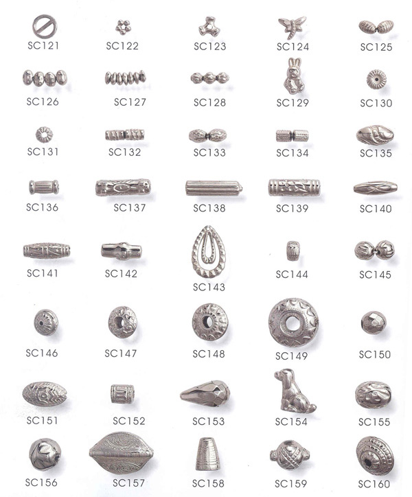 Metal Look Fancy beads in Silver