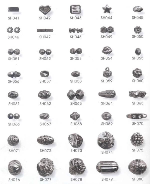 Metal Look Fancy beads in black