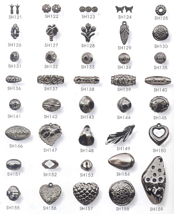 Metal Look Fancy beads in black