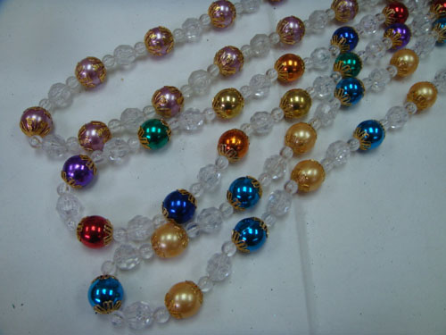 HANDSTRUNG/MOT W/MEDALLION