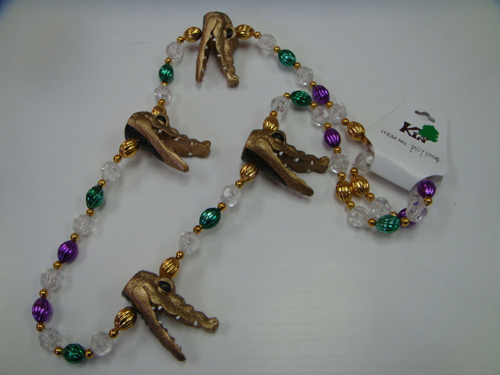 HANDSTRUNG/MOT W/MEDALLION