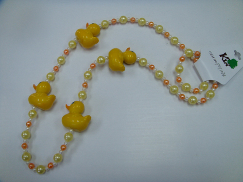 HANDSTRUNG/MOT W/MEDALLION