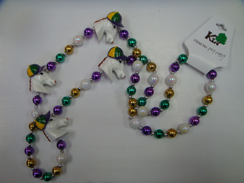 HANDSTRUNG/MOT W/MEDALLION