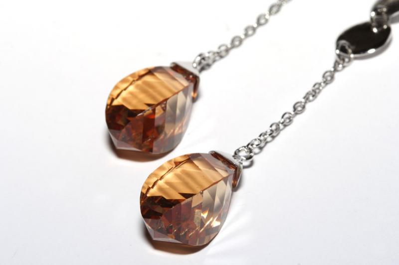 Fashion Jewelry: Earring