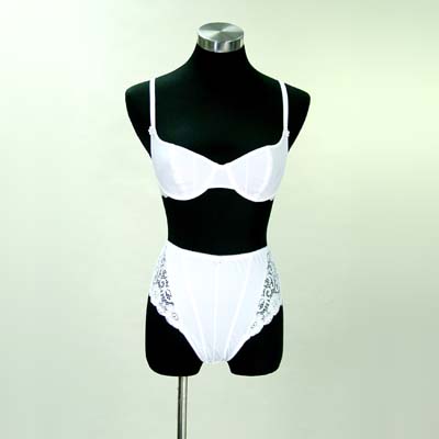 Ladies Knitted Wire Bra & Ladies Knitted Midi Brief