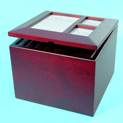 Wooden Photo Holder Box W/3 Opening Frame On The Cover W/8 Hinging Inside The Box