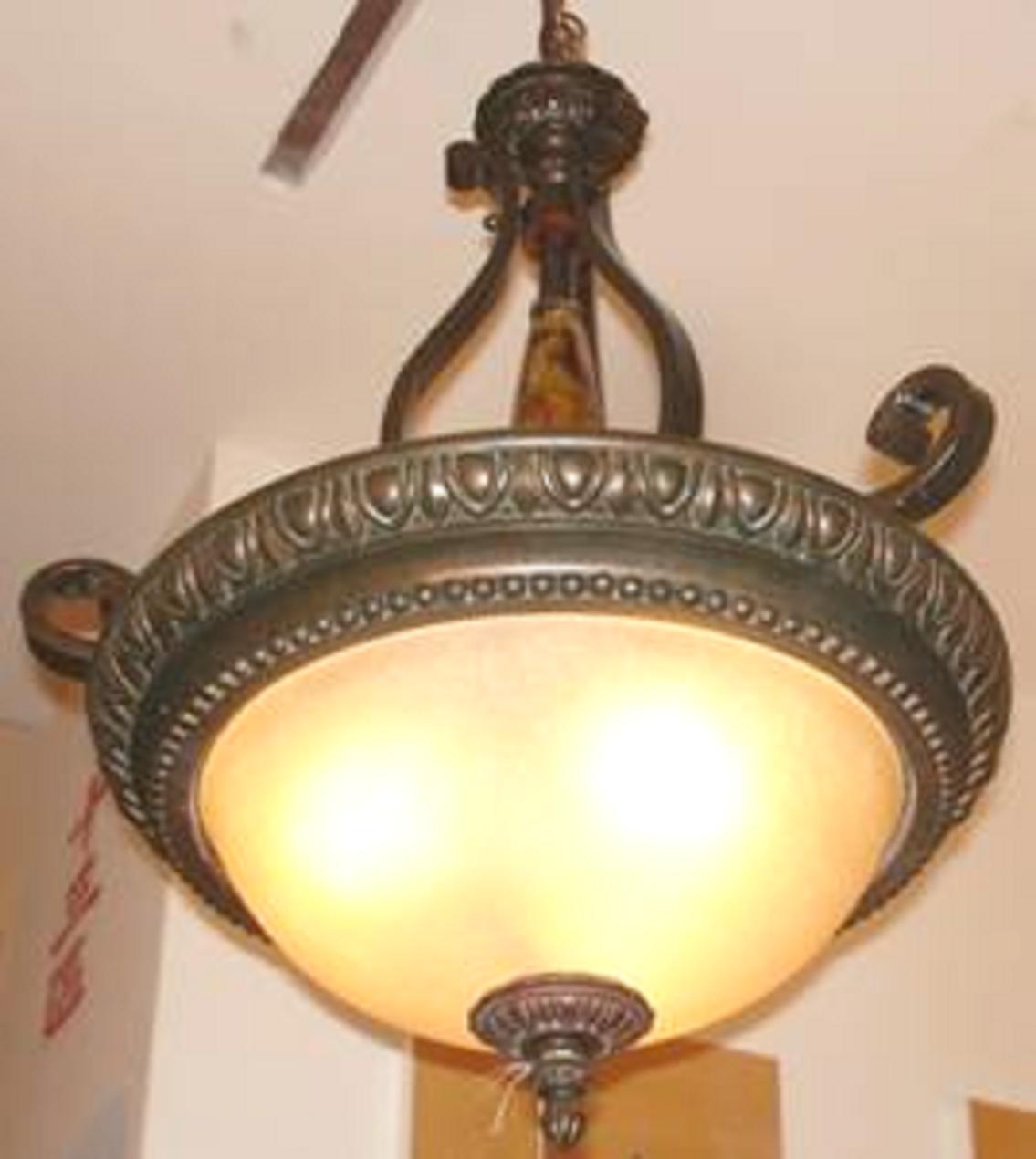 PENDANT LAMP