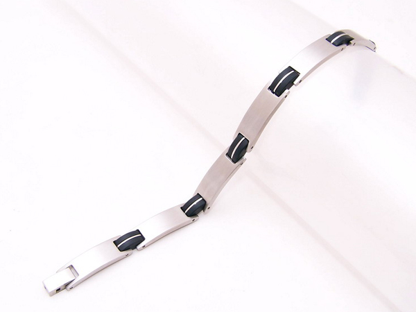 Stainless steel bracelet