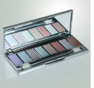 EYE MAKE UP