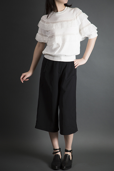 Ladies' Knitted Short Sleeves Pullover